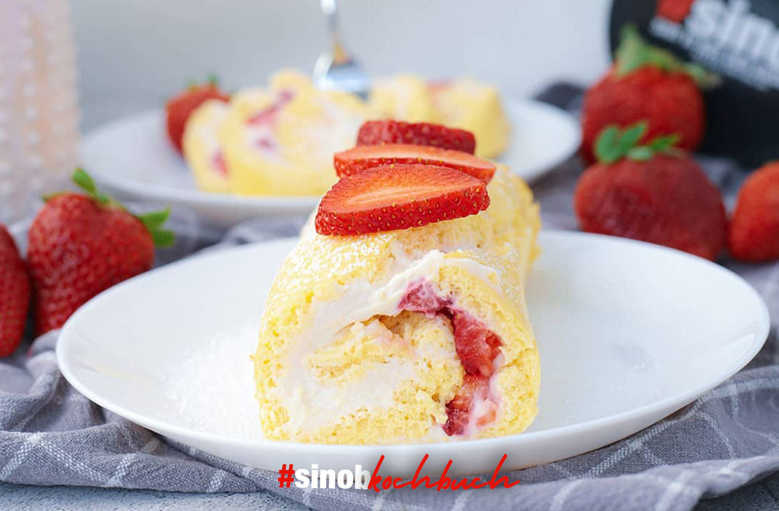 Erdbeer-Zitronenrolle