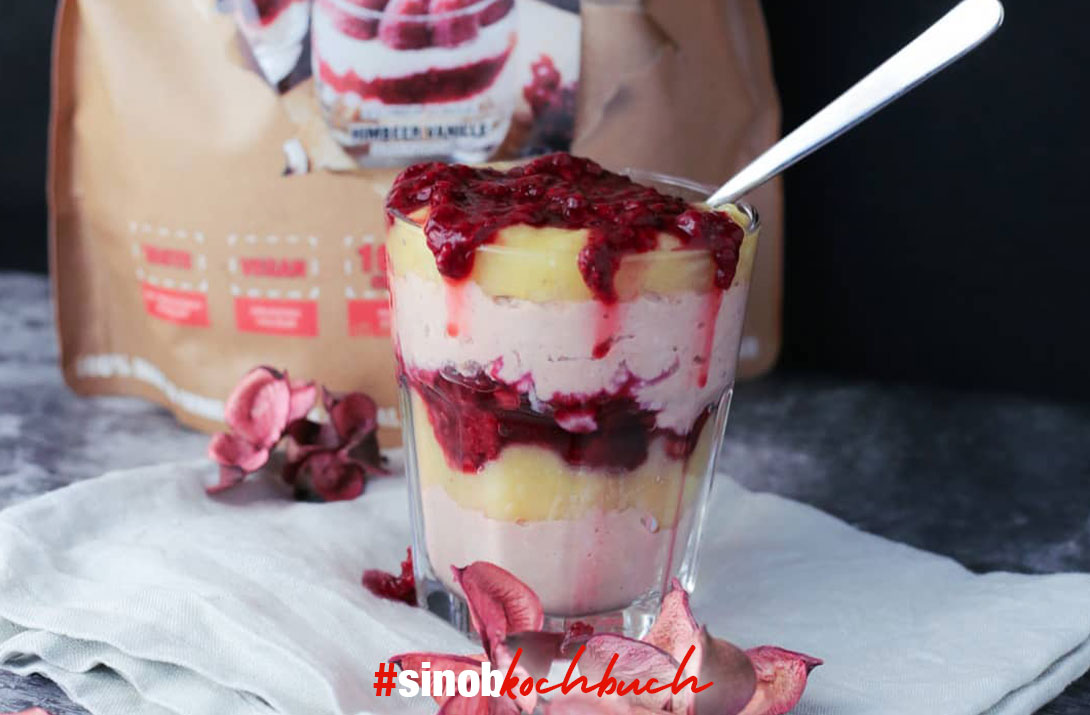 Veganes Schichtdessert