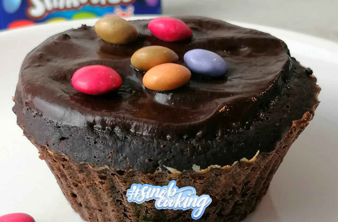 Smartie-Schoko-Muffins