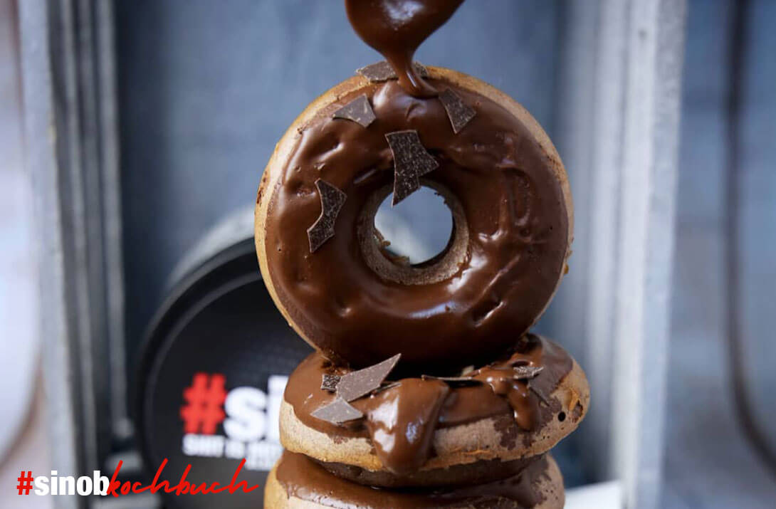 Schoko-Bananen-Donuts