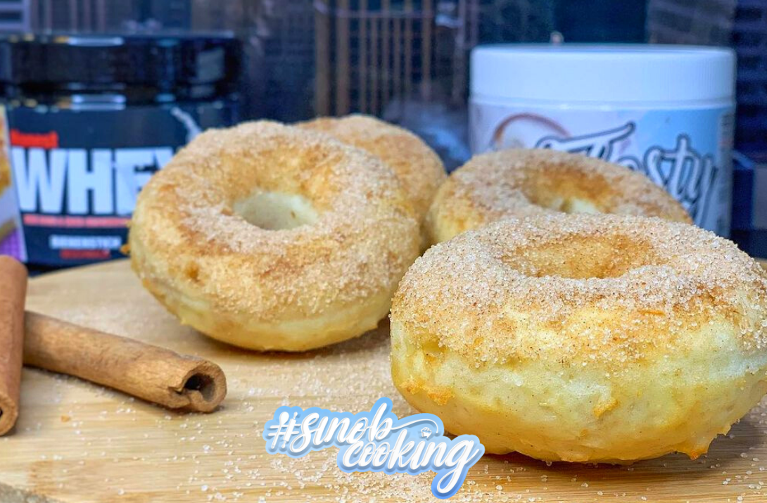 Protein-Zimt-Zucker-Donuts